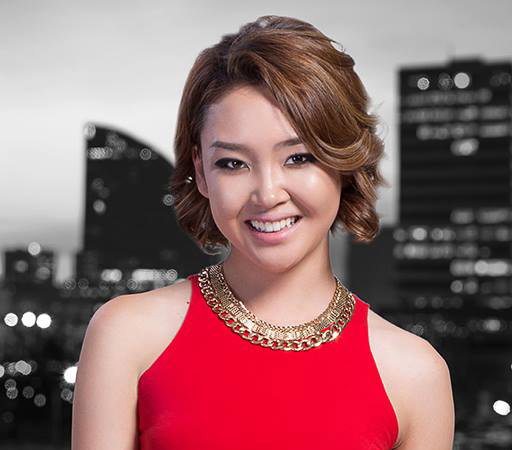 “Давхар цохилт”- ыг мэдрүүлэх  залуу жүжигчин Б.Мишээлийн зурагнаас